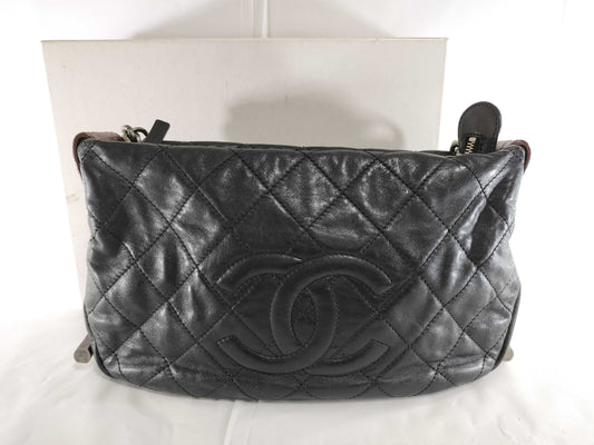 CHANEL Calfskin Quilted Chain Shoulder Bag