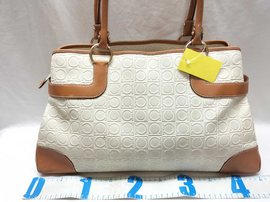 Salvatore Ferragamo Gancini white shoulder bag