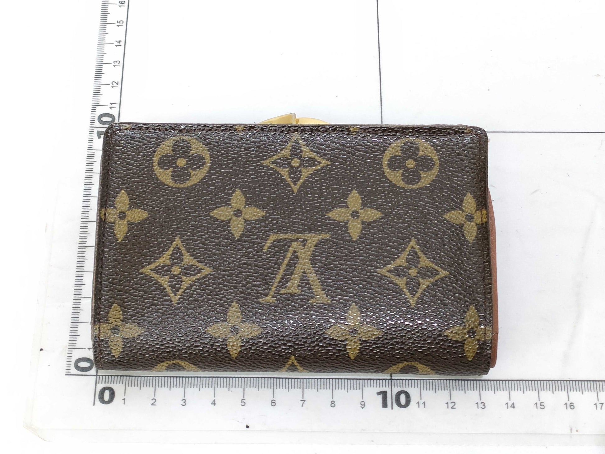 LOUIS VUITTON Monogram M61663 Porte Monnaie Biennois Wallet