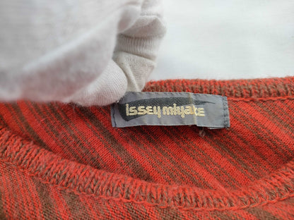 ISSEY MIYAKE Striped Knit Top