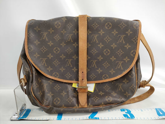 LOUIS VUITTON Monogram M42254 Saumur 35 Shoulder Bag
