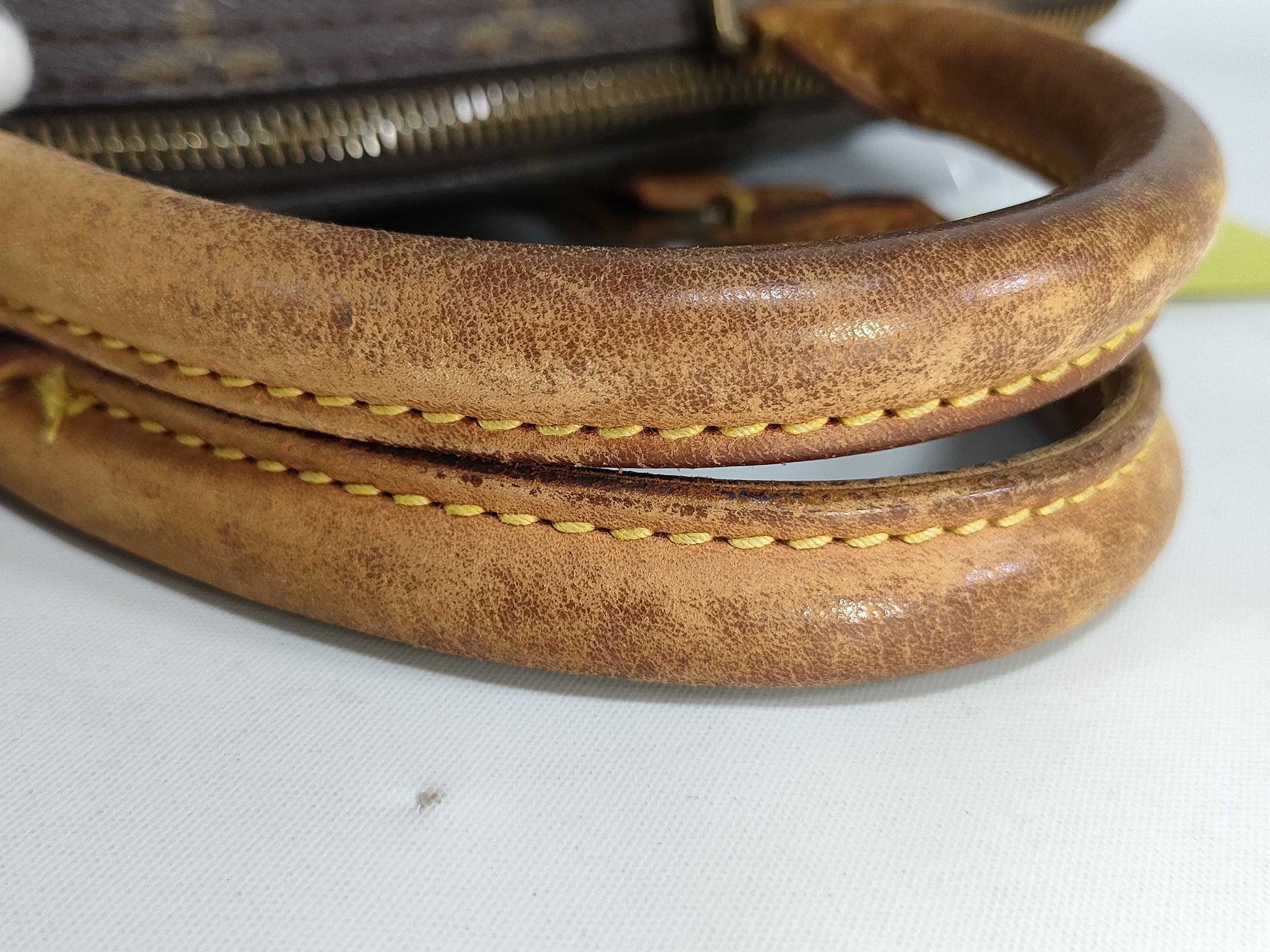 LOUIS VUITTON Monogram Louis Vuitton Speedy 30 Monogram Boston Bag