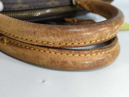 LOUIS VUITTON Monogram Louis Vuitton Speedy 30 Monogram Boston Bag