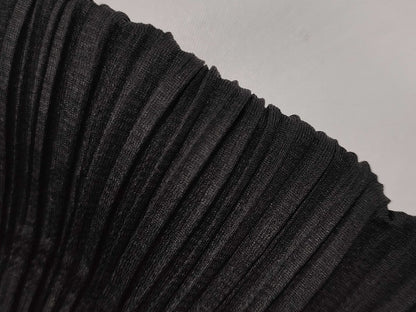 ISSEY MIYAKE Pleats Please Punching Ribbon Motif Top