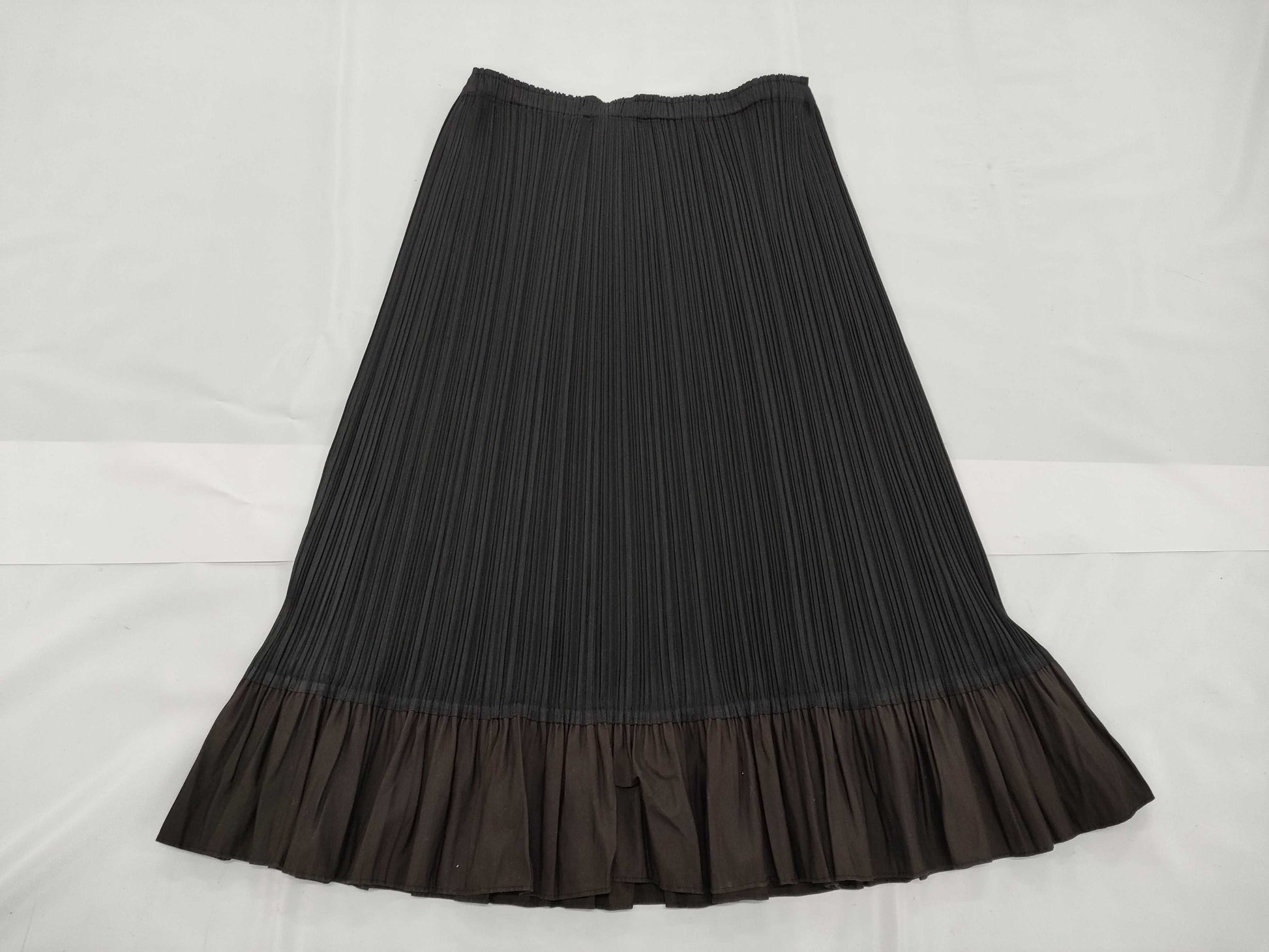 ISSEY MIYAKE Pleats Please Ruffle Skirt