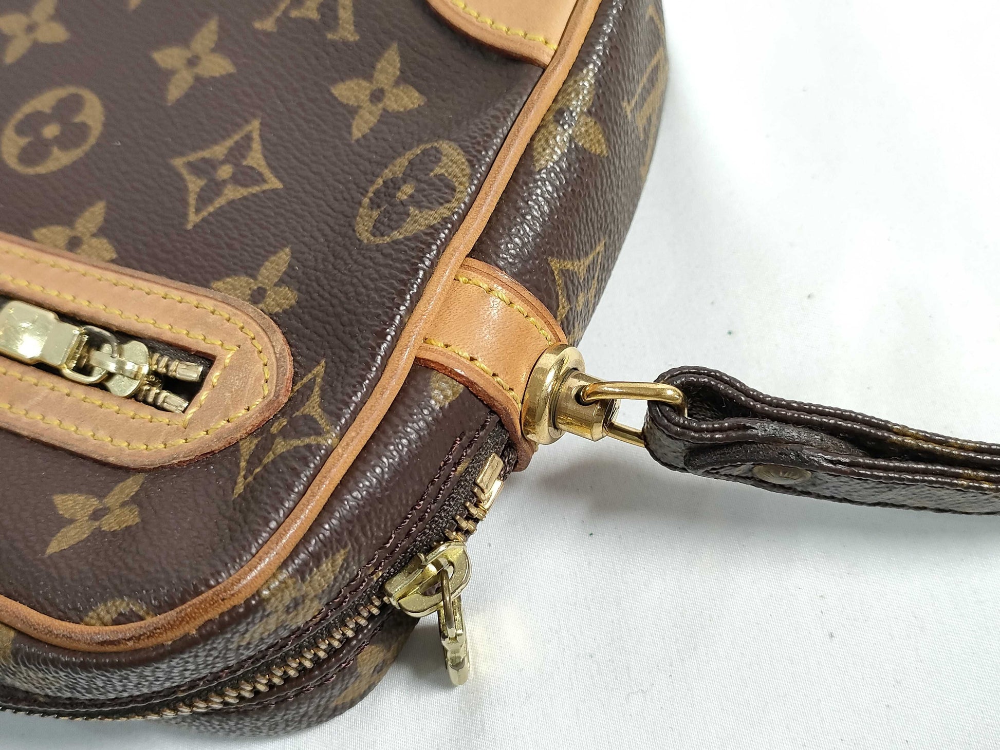LOUIS VUITTON Monogram M51825 Marly Dragonne Second Bag