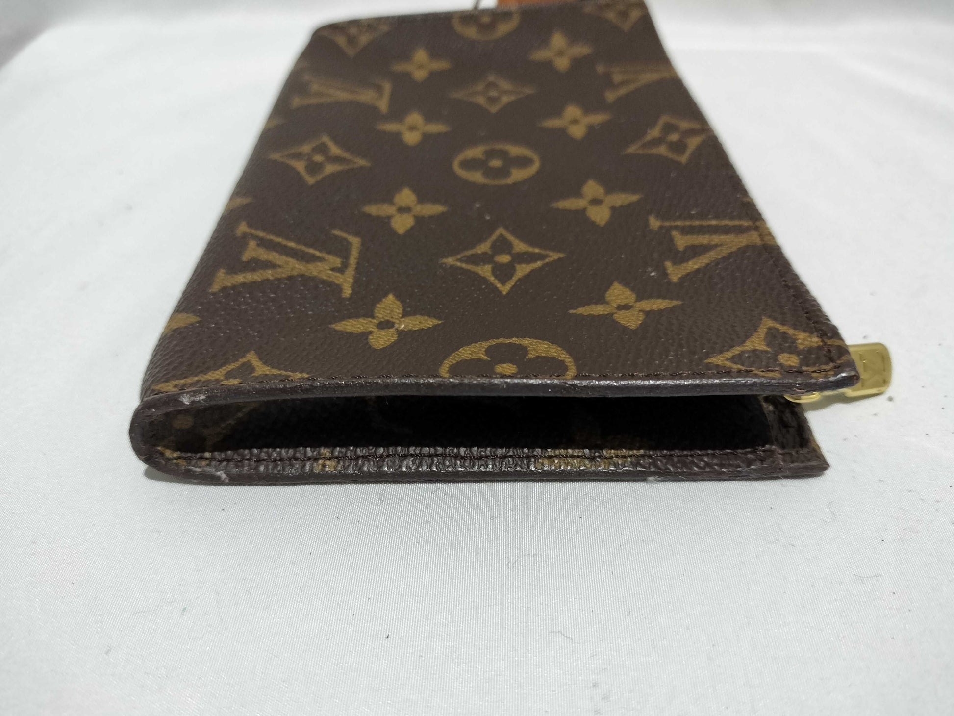 LOUIS VUITTON Monogram Bucket Pouch Pouch