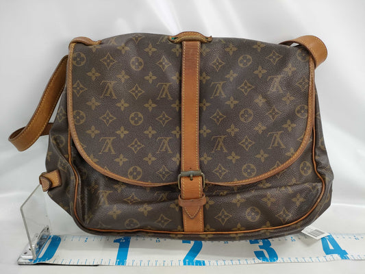 LOUIS VUITTON Monogram M42254 Saumur 35 Shoulder Bag