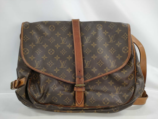 LOUIS VUITTON Monogram M42254 Saumur 35 Shoulder Bag