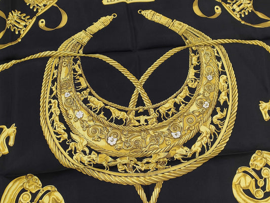 HERMES LES CAVALIERS D OR Scarf