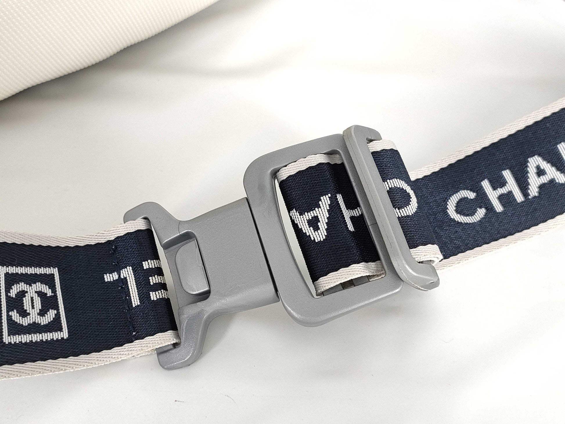 CHANEL Sports Waist Bag NO9748353 Waist Bag