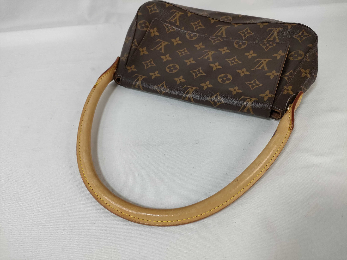 LOUIS VUITTON Monogram M51147 Mini Looping Handbag