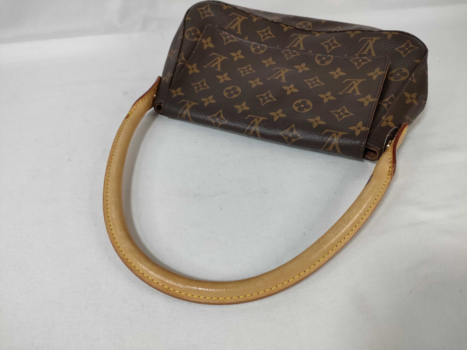 LOUIS VUITTON Monogram M51147 Mini Looping Handbag