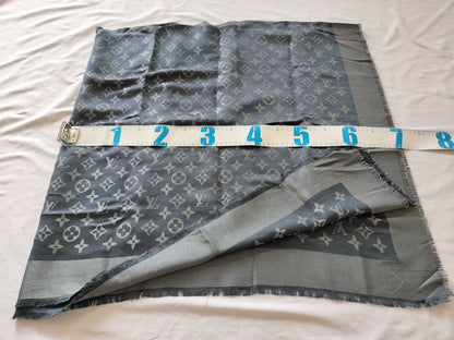 LOUIS VUITTON Monogram Monogram Large Scarf Scarf