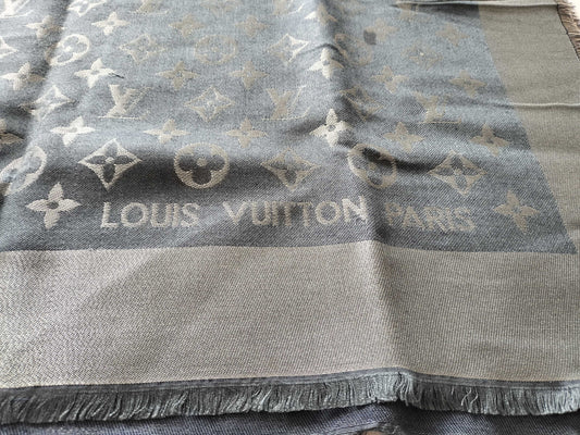 LOUIS VUITTON Monogram Monogram Large Scarf Scarf