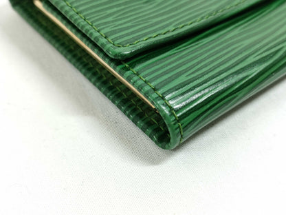 LOUIS VUITTON Epi M30524 Multicle 6-ring Key Case/Key Holder