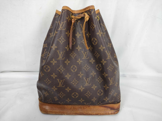 LOUIS VUITTON Monogram Noe Shoulder Bag