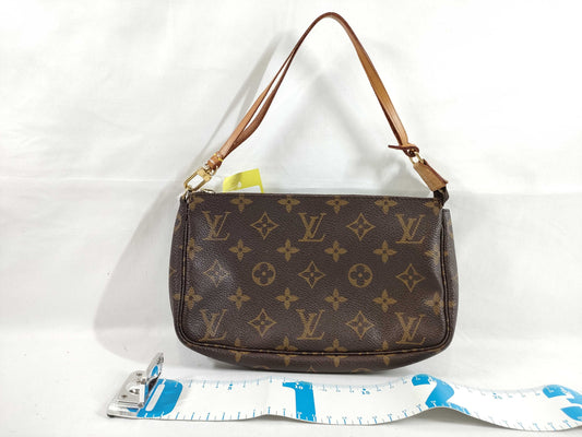 LOUIS VUITTON Monogram M40712 Pochette Accessoires Handbag