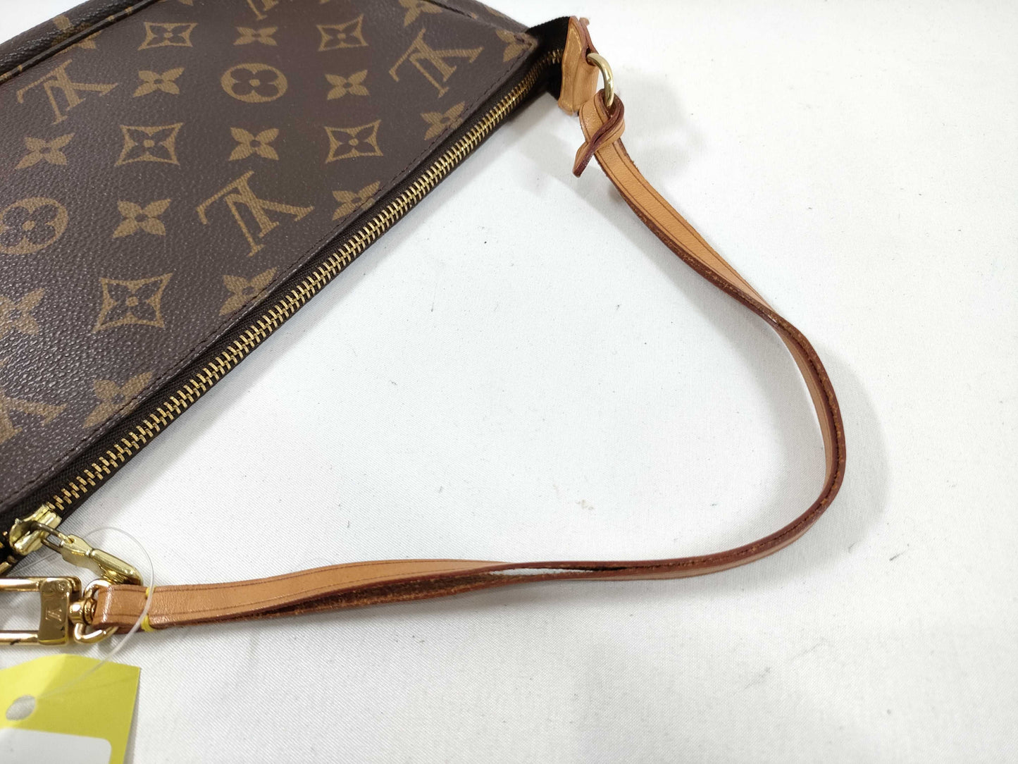 LOUIS VUITTON Monogram M40712 Pochette Accessoires Handbag