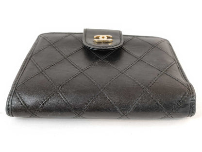 CHANEL Lambskin Matelasse Clasp Wallet