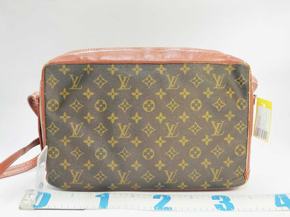 LOUIS VUITTON Monogram Sac Bandouliere Shoulder Bag