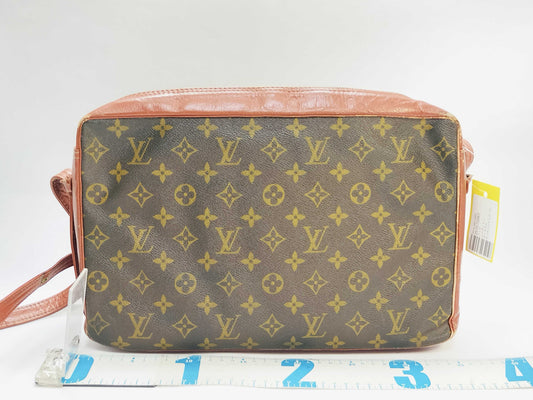 LOUIS VUITTON Monogram Sac Bandouliere Shoulder Bag