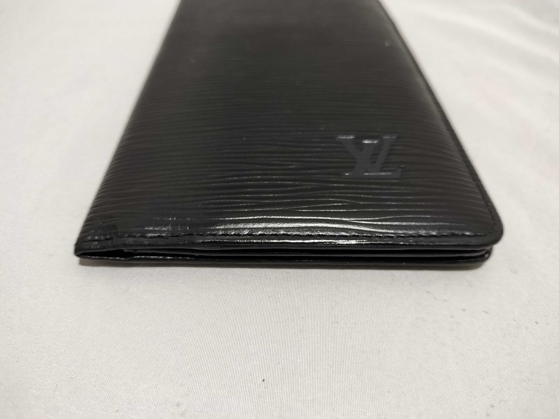 LOUIS VUITTON Epi Wallet Wallet