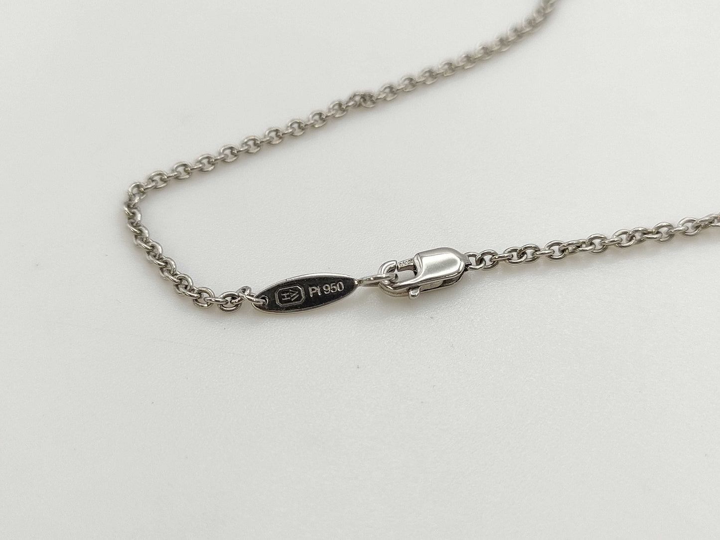 HARRY WINSTON Cross Diamond PT950 10.3g Necklace