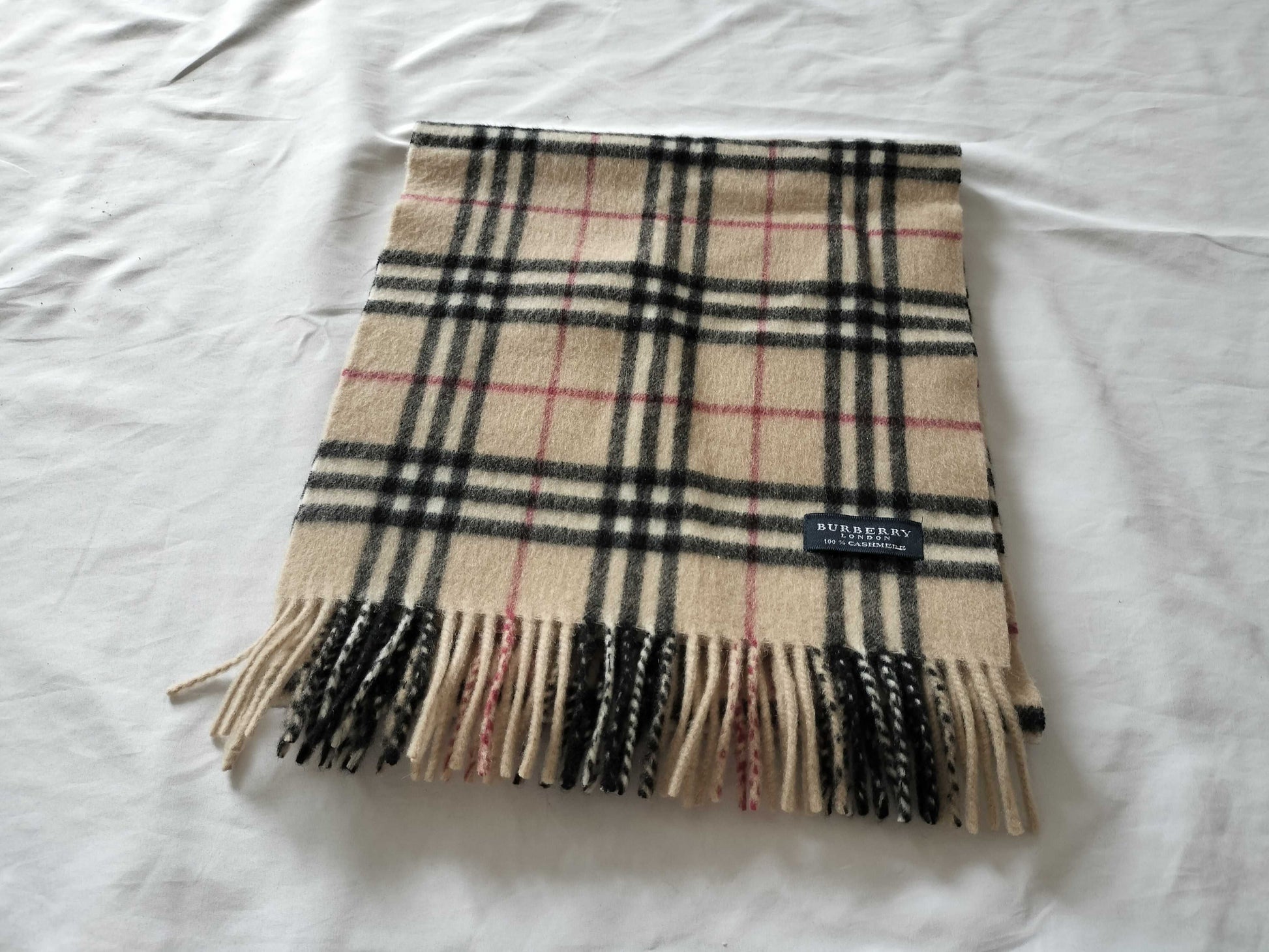 BURBERRY Cashmere Check Scarf
