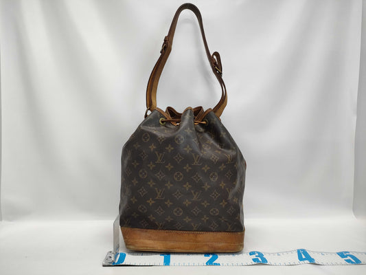 LOUIS VUITTON Monogram M42224 Noe Shoulder Bag