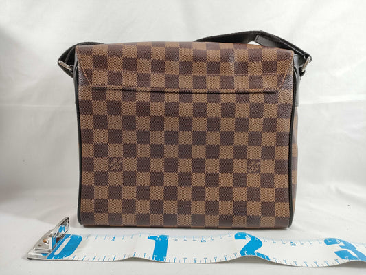 LOUIS VUITTON Damier District N41031 Shoulder Bag