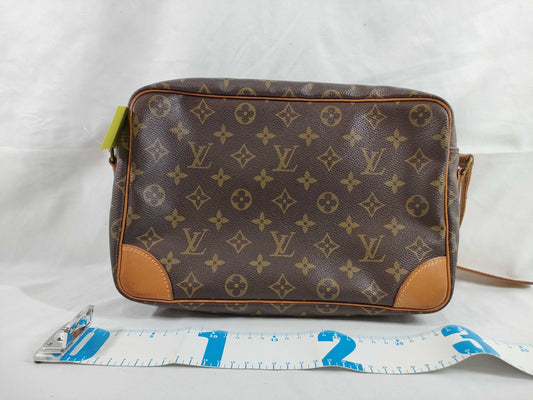 LOUIS VUITTON Monogram M51274 Trocadero Shoulder Bag