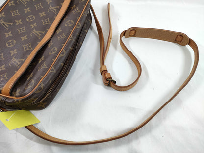 LOUIS VUITTON Monogram M51274 Trocadero Shoulder Bag