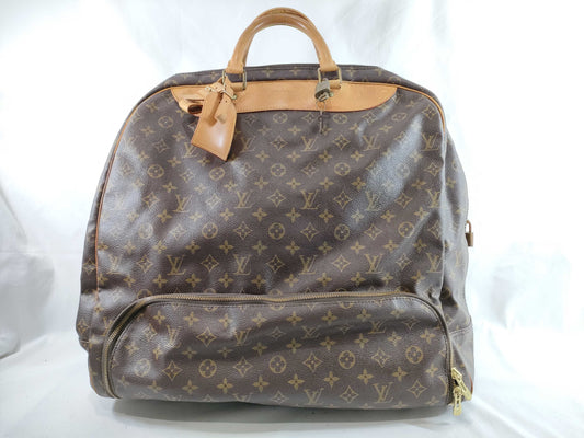 LOUIS VUITTON Monogram M41443 Evasion Handbag