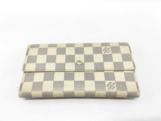 LOUIS VUITTON Azur Portefeuille International Wallet