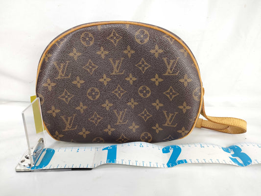 LOUIS VUITTON Monogram M51221 Blois Shoulder Bag