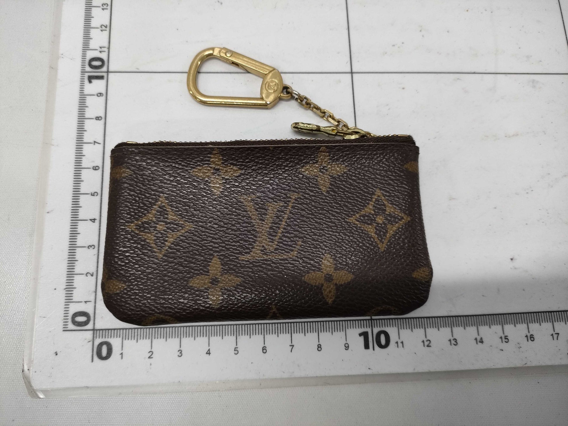 LOUIS VUITTON Monogram M62650 Pochette Cle Coin Case