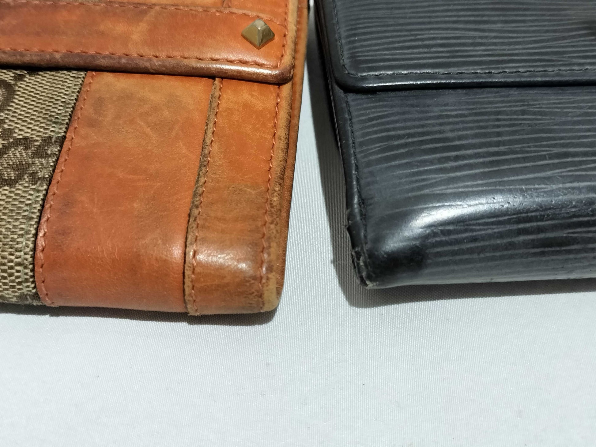 LOUIS VUITTON Epi Chloe and other wallet set wallet
