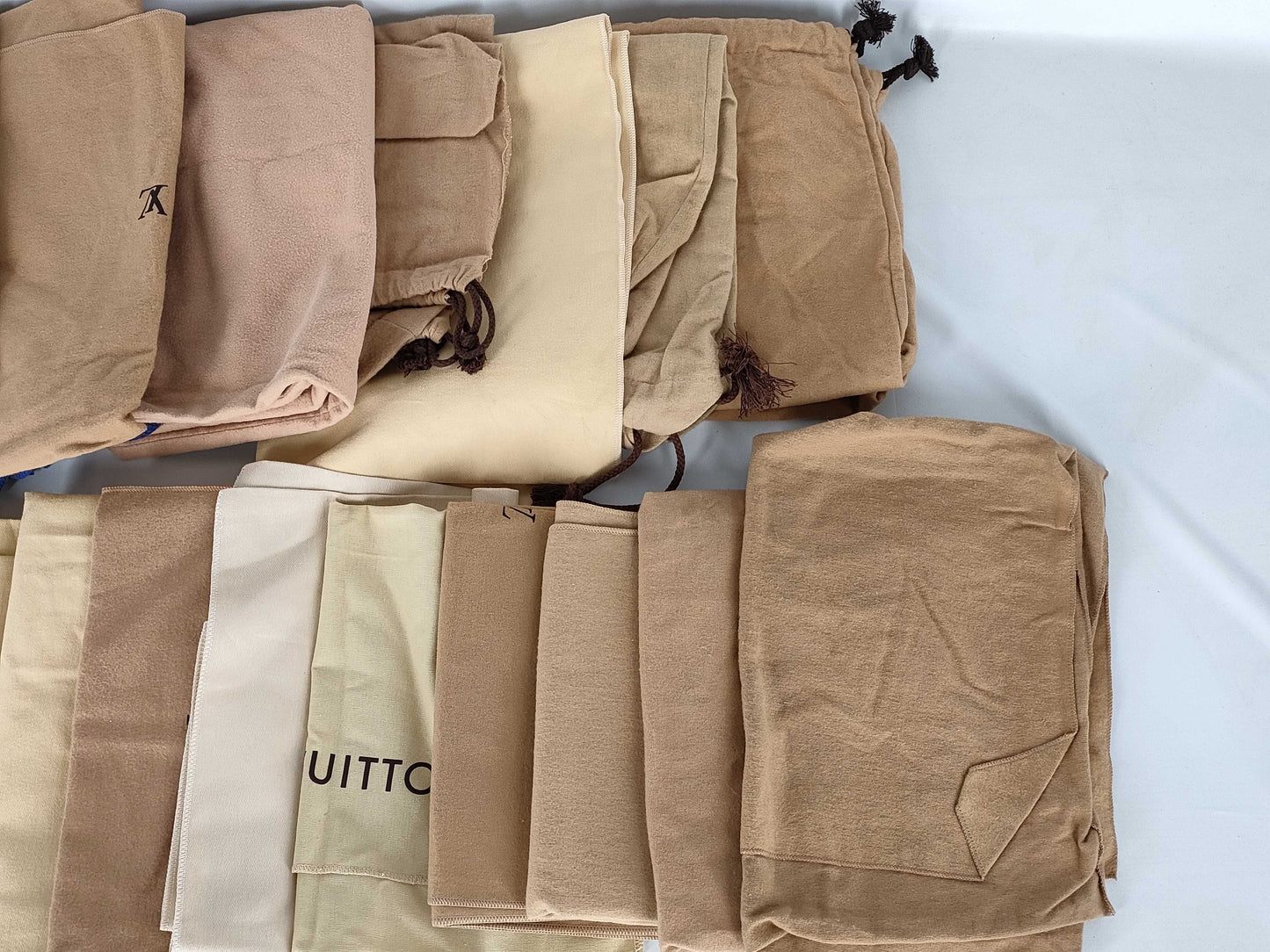 LOUIS VUITTON Large Dust Bags *Set of 20 Other Accessories