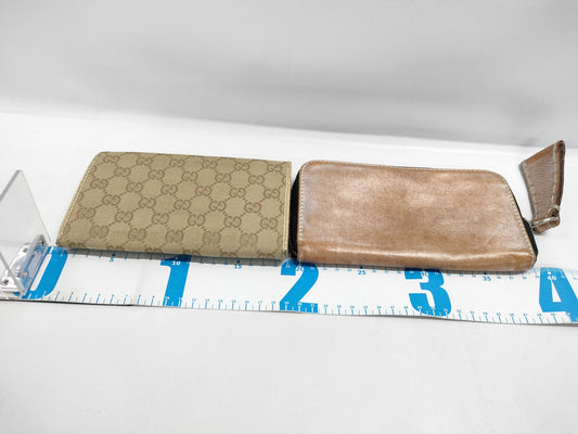 GUCCI clasp wallet