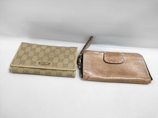 GUCCI clasp wallet