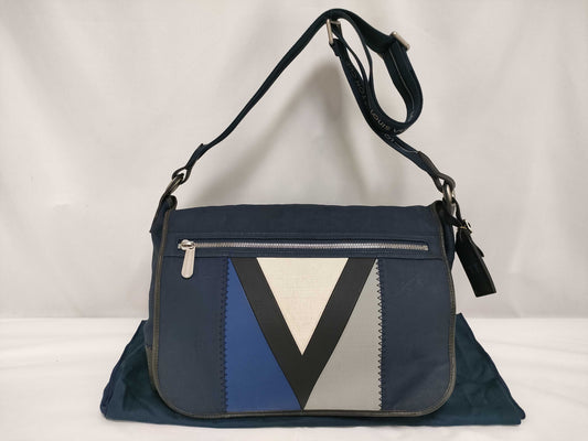 LOUIS VUITTON Altimon Messenger M80705 Shoulder Bag