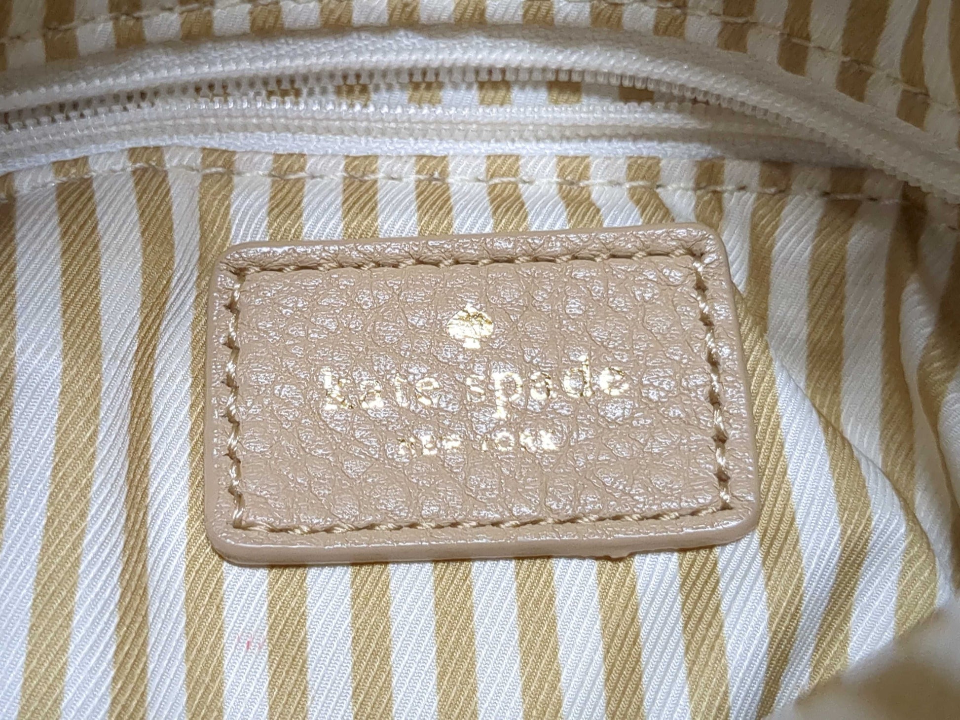 COACH 3-Piece Leather Kate Spade/Michael Kors Handbag