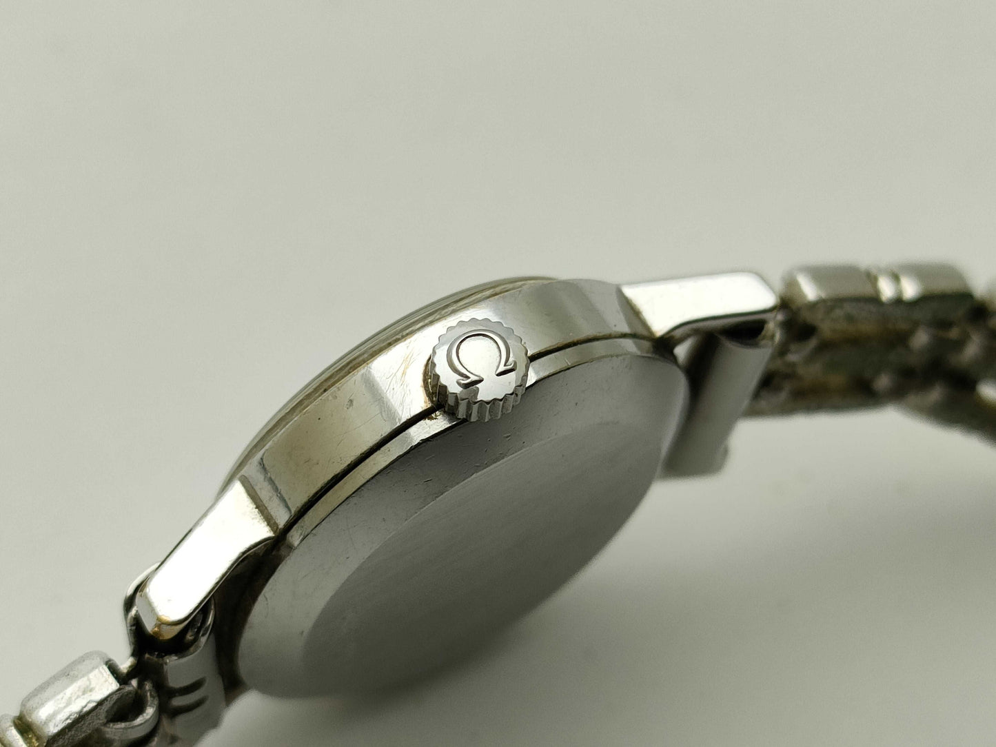 OMEGA Ladies Geneve Watch