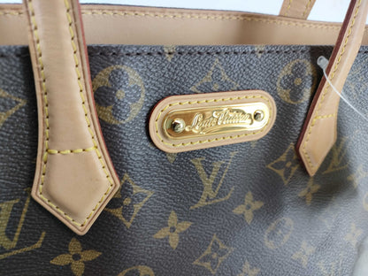 LOUIS VUITTON Monogram Wilshire Handbag