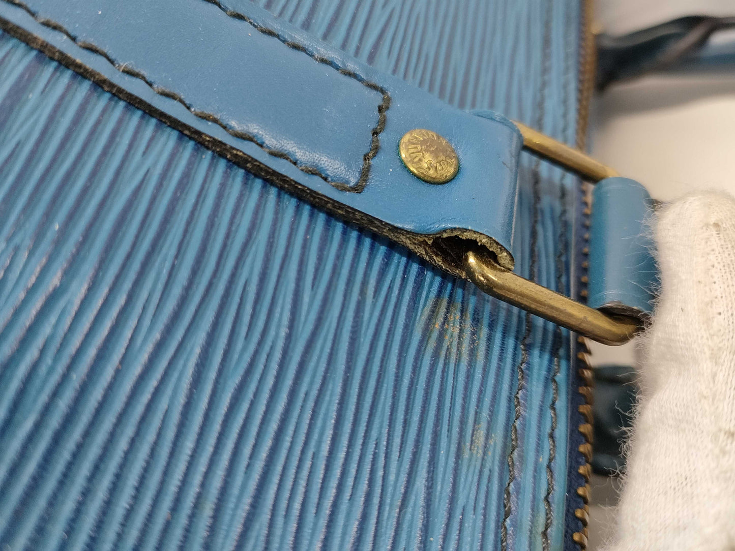 LOUIS VUITTON Epi Keepall/Blue Boston Bag