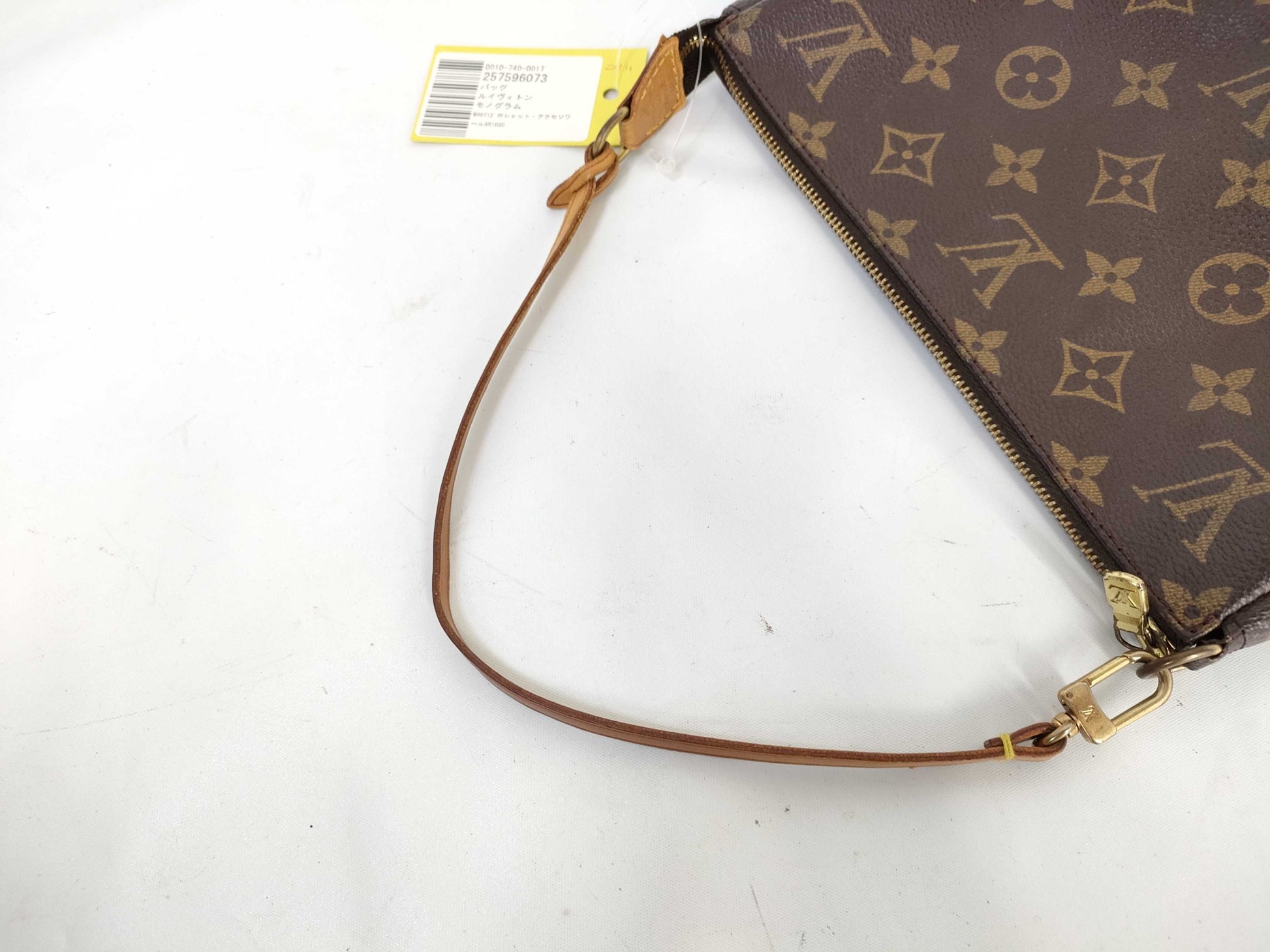 LOUIS VUITTON Monogram M40712 Pochette Accessoires Pouch