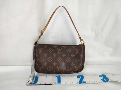 LOUIS VUITTON Monogram M40712 Pochette Accessoires Pouch