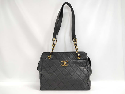 CHANEL Turnlock Coco Chain Tote Bag