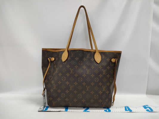 LOUIS VUITTON Monogram Neverfull MM Tote Bag